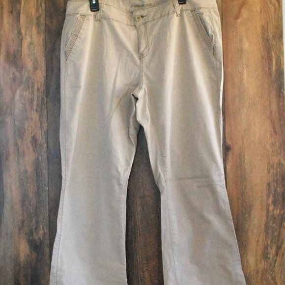 Maurices Khaki Jeans Pants Plus Size 18 REG - Picture 6 of 6